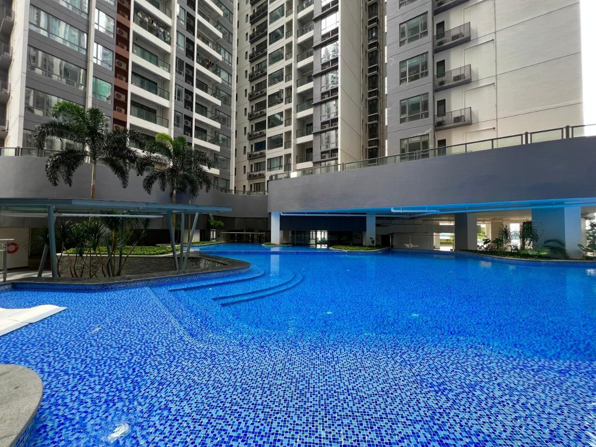 Luxury Homestay R&F Princess Cove Johor Bahru Exterior foto